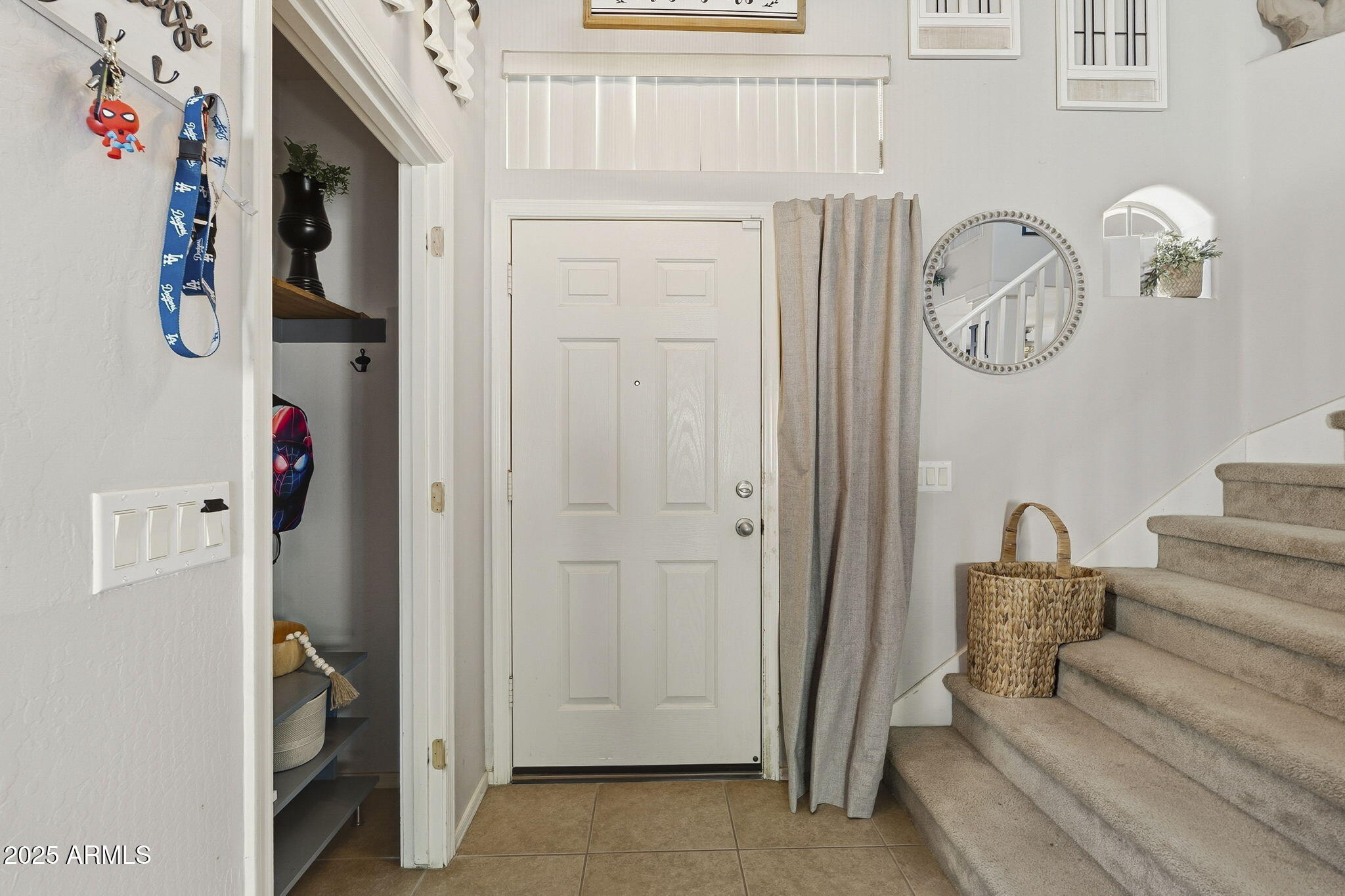 25604 W ST CATHERINE Avenue