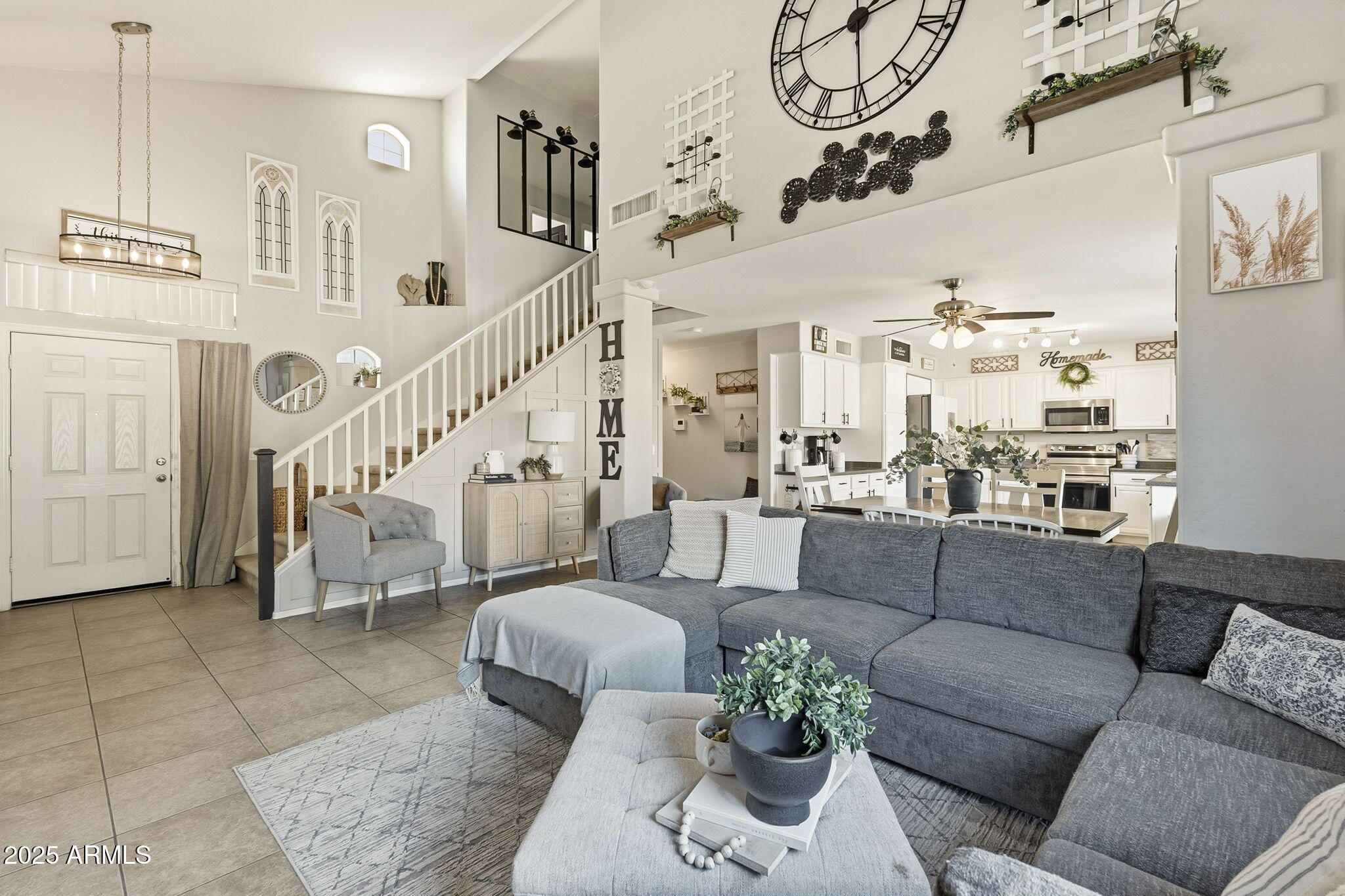 25604 W ST CATHERINE Avenue