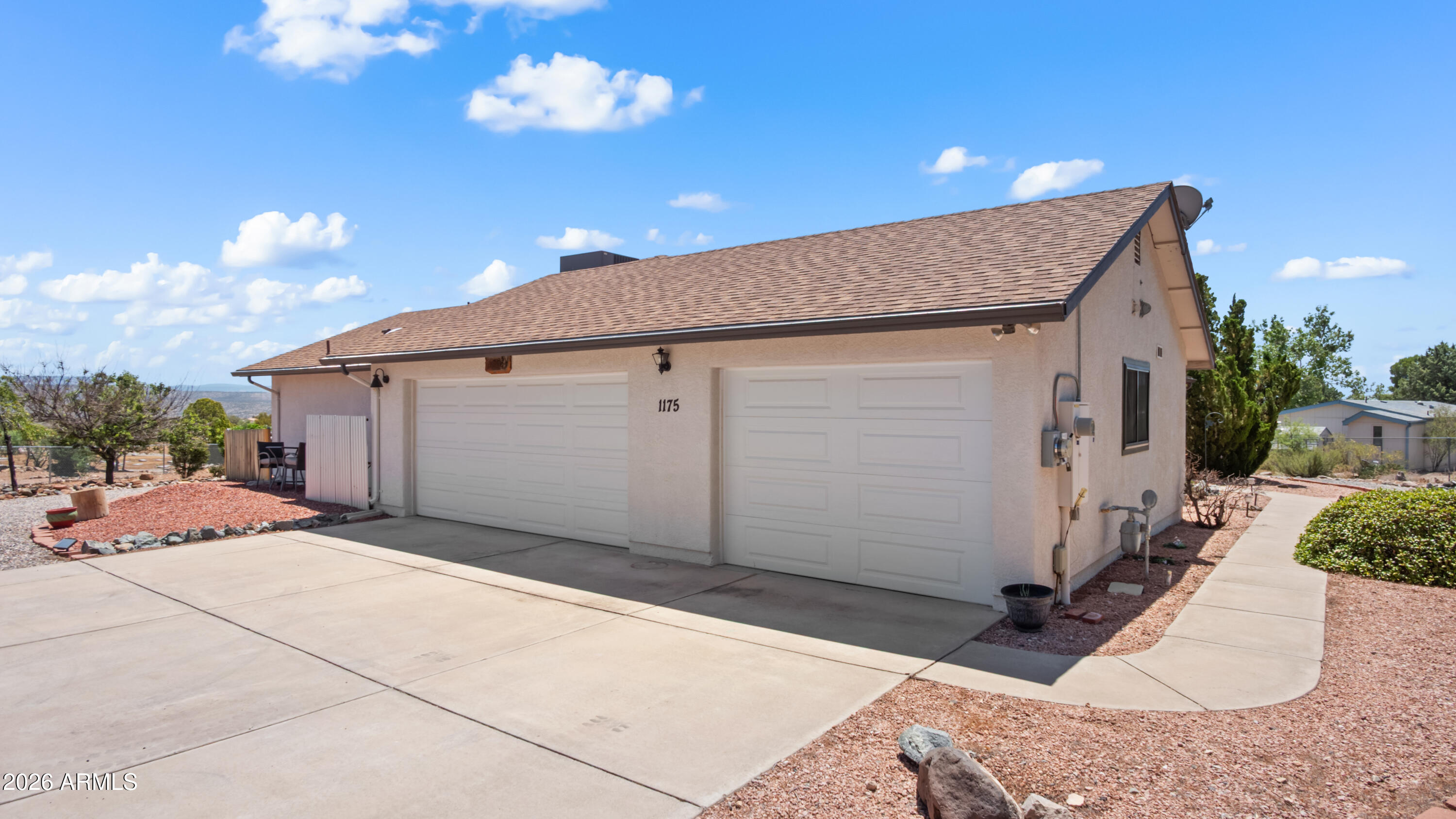 1175 LINGER Lane