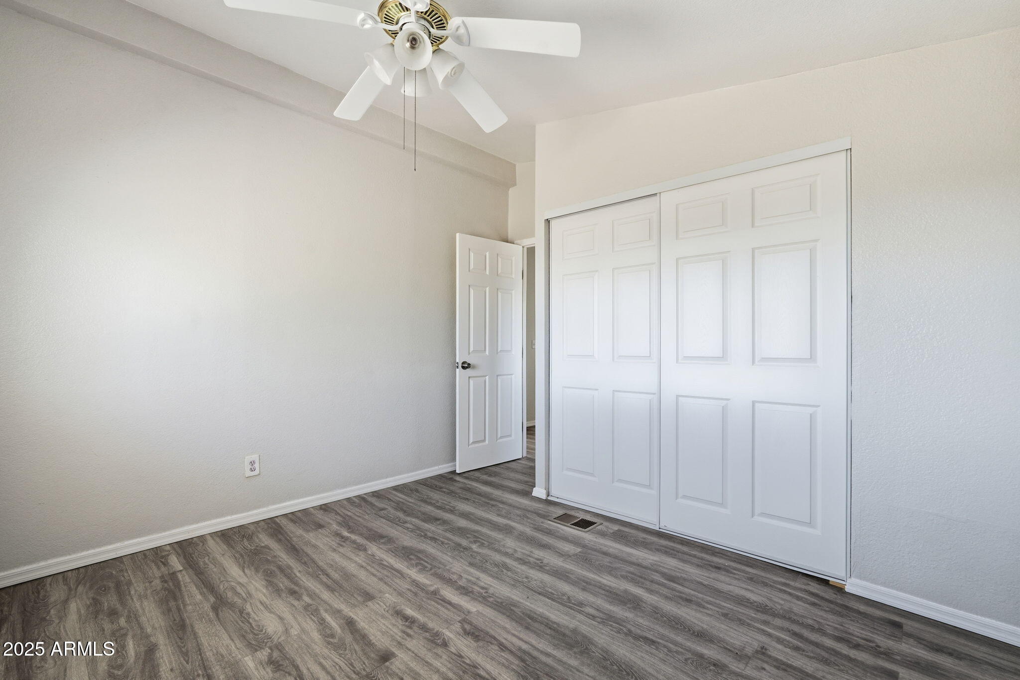 EMPIRE ACRES - Residential