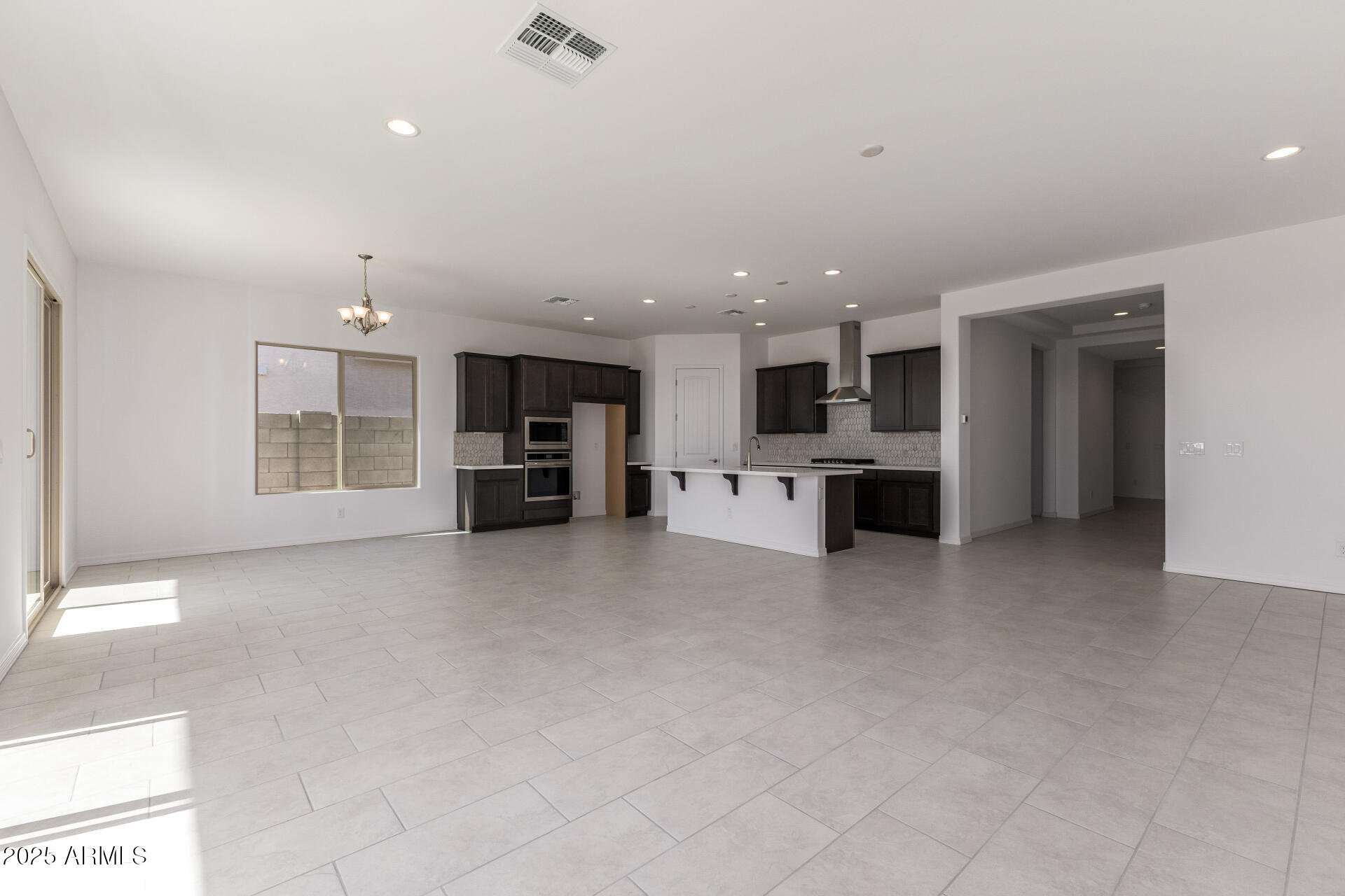 20281 W CATALINA Drive