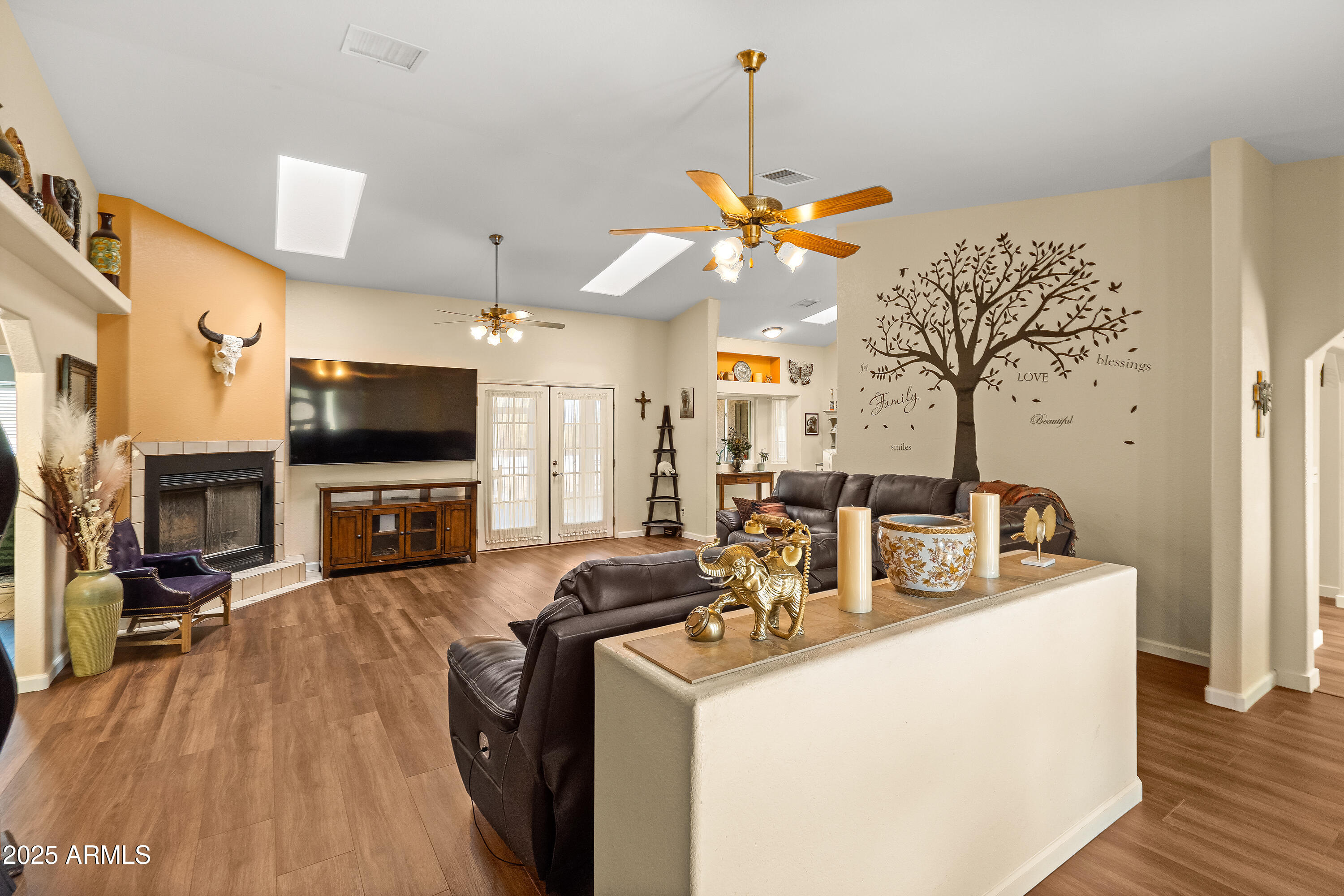 2500 N APPALOOSA Place