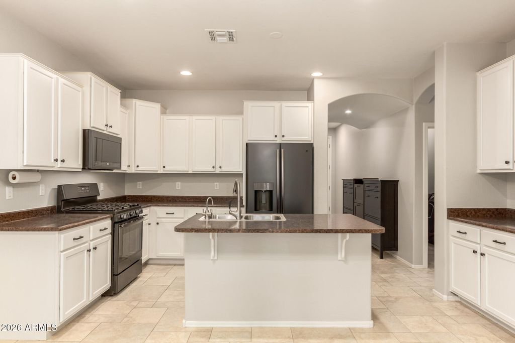 Photo of 2747 E Canyon Creek Drive, Gilbert, AZ 85295 (MLS # 6968908)