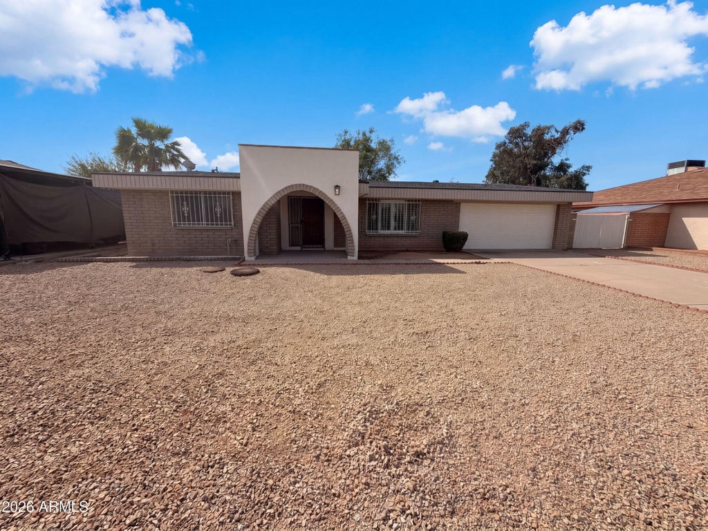 Photo of 4427 W Dahlia Drive, Glendale, AZ 85304 (MLS # 7085172)