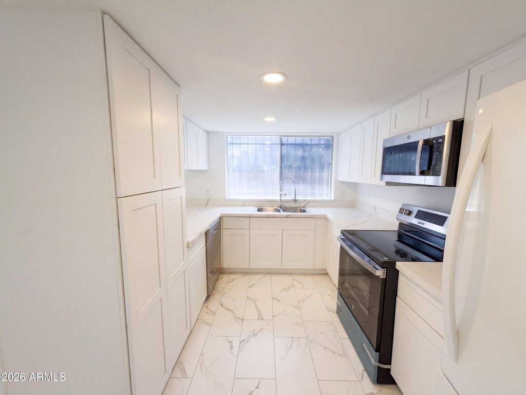 Photo of 4427 W Dahlia Drive, Glendale, AZ 85304 (MLS # 7085172)