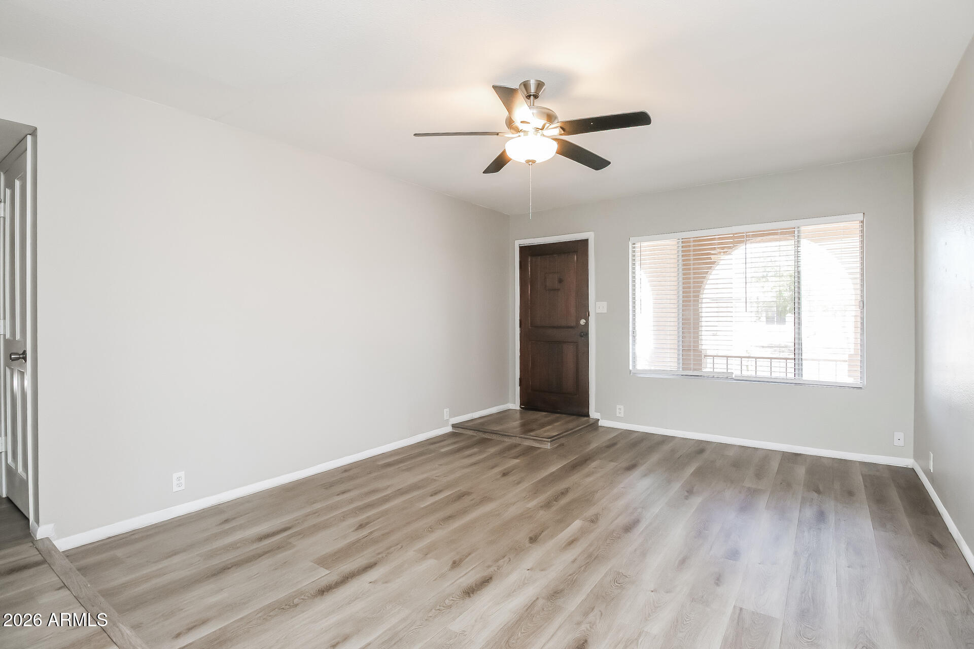 1121 W LAGUNA AZUL Avenue