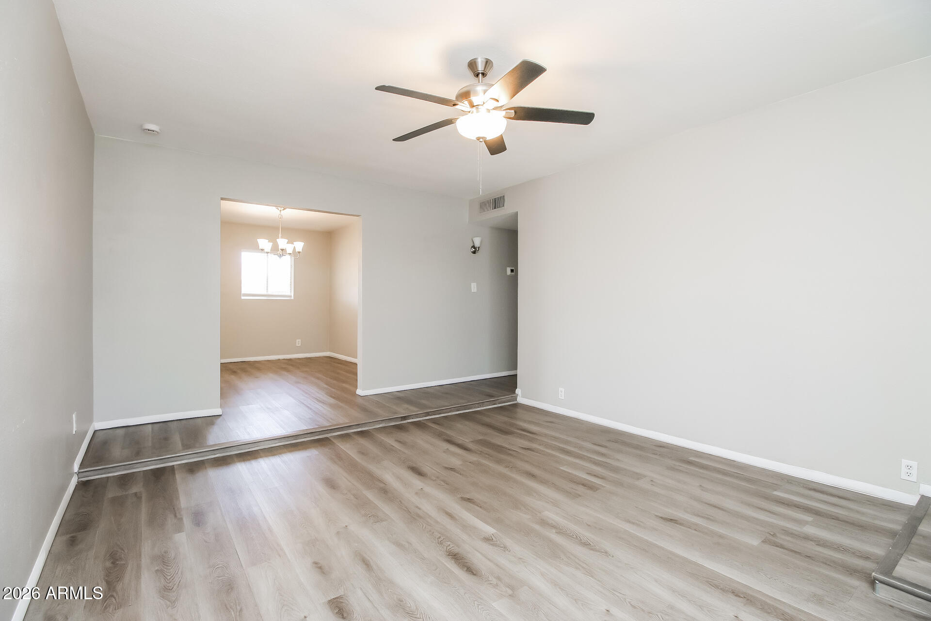 1121 W LAGUNA AZUL Avenue