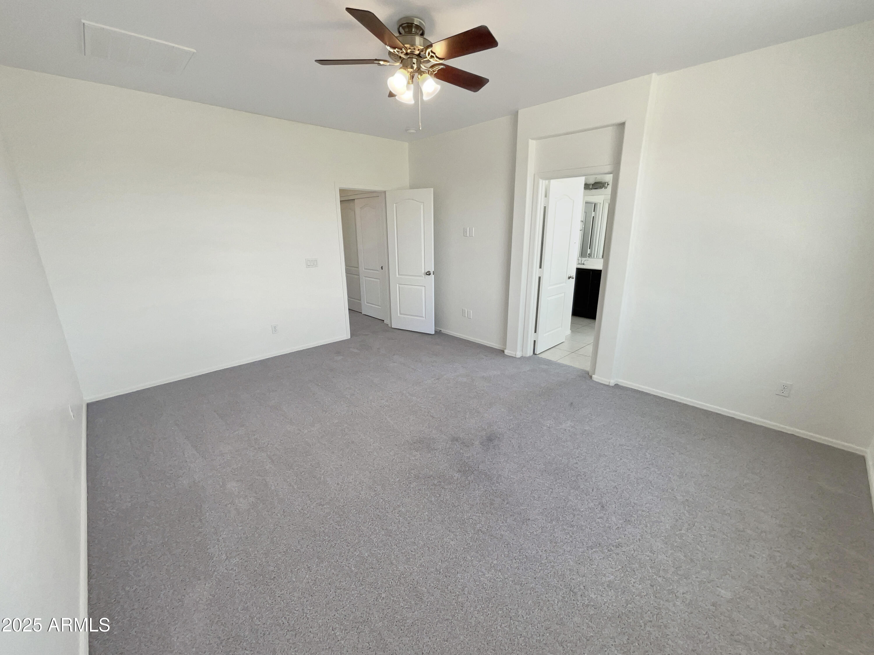 7924 S 70TH Lane