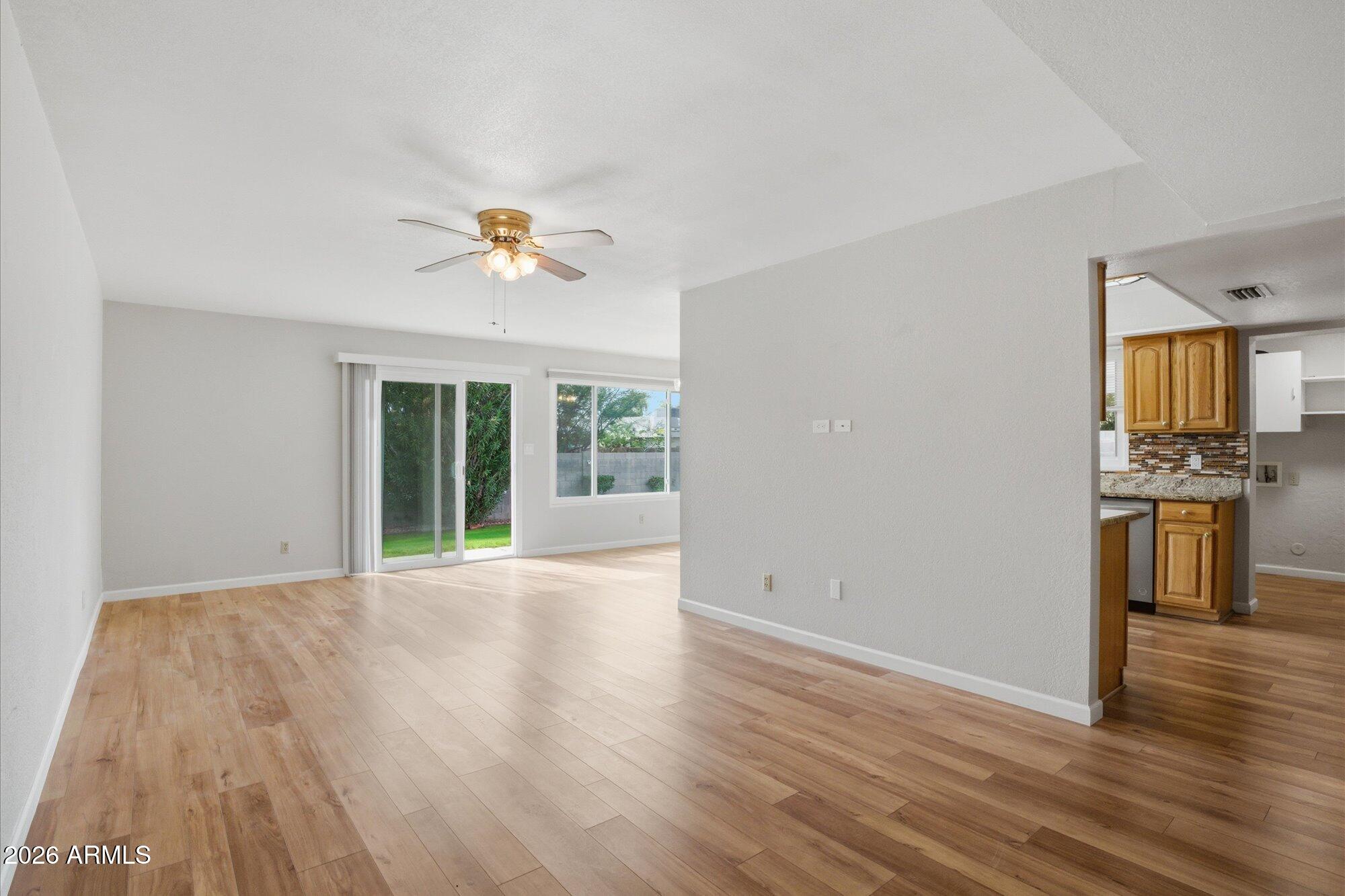 3621 E BLOOMFIELD Road