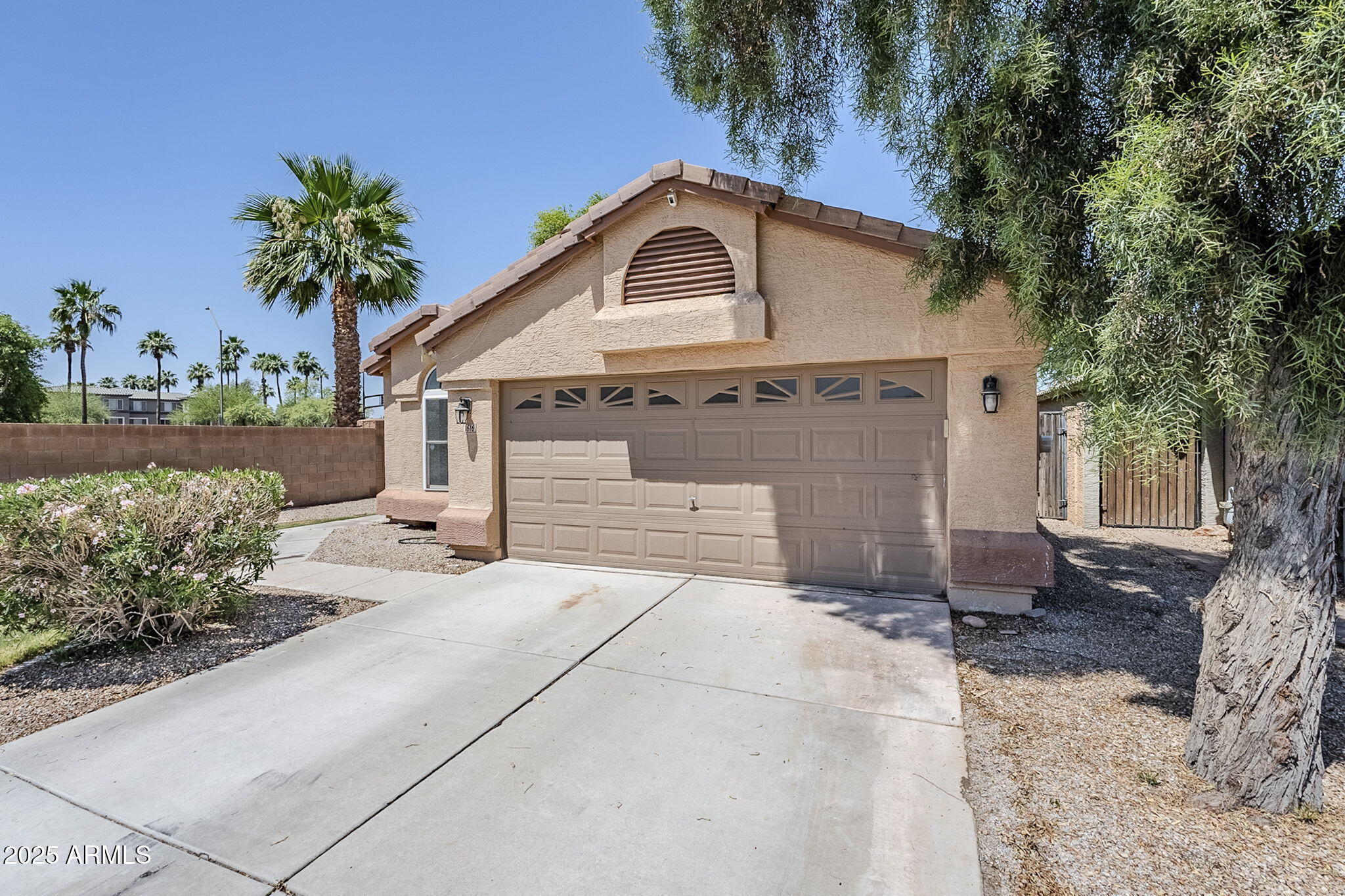 1616 N 125TH Lane