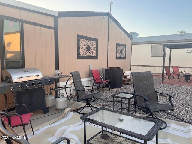 301 S SIGNAL BUTTE Road 233