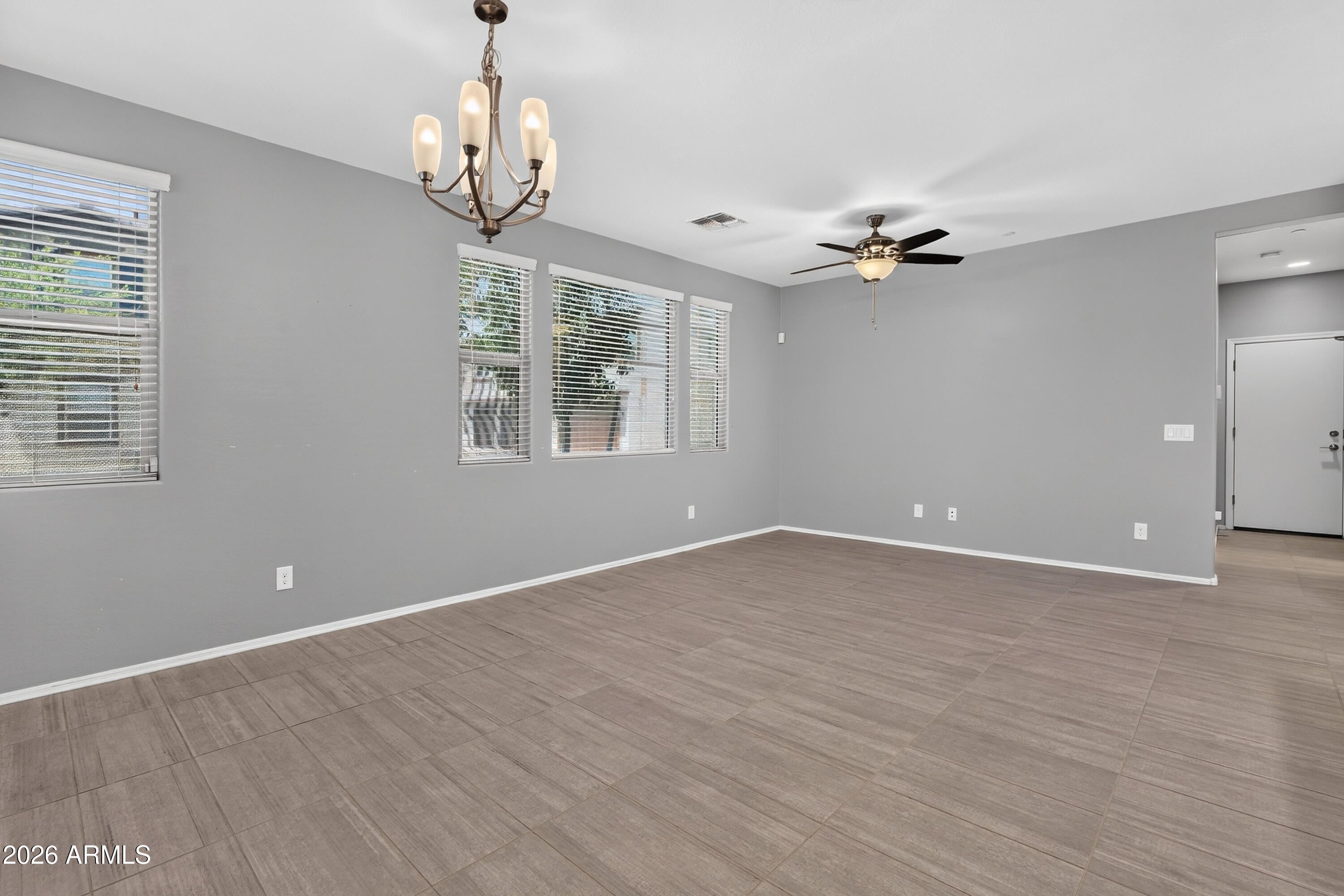 14870 W ENCANTO Boulevard 1115
