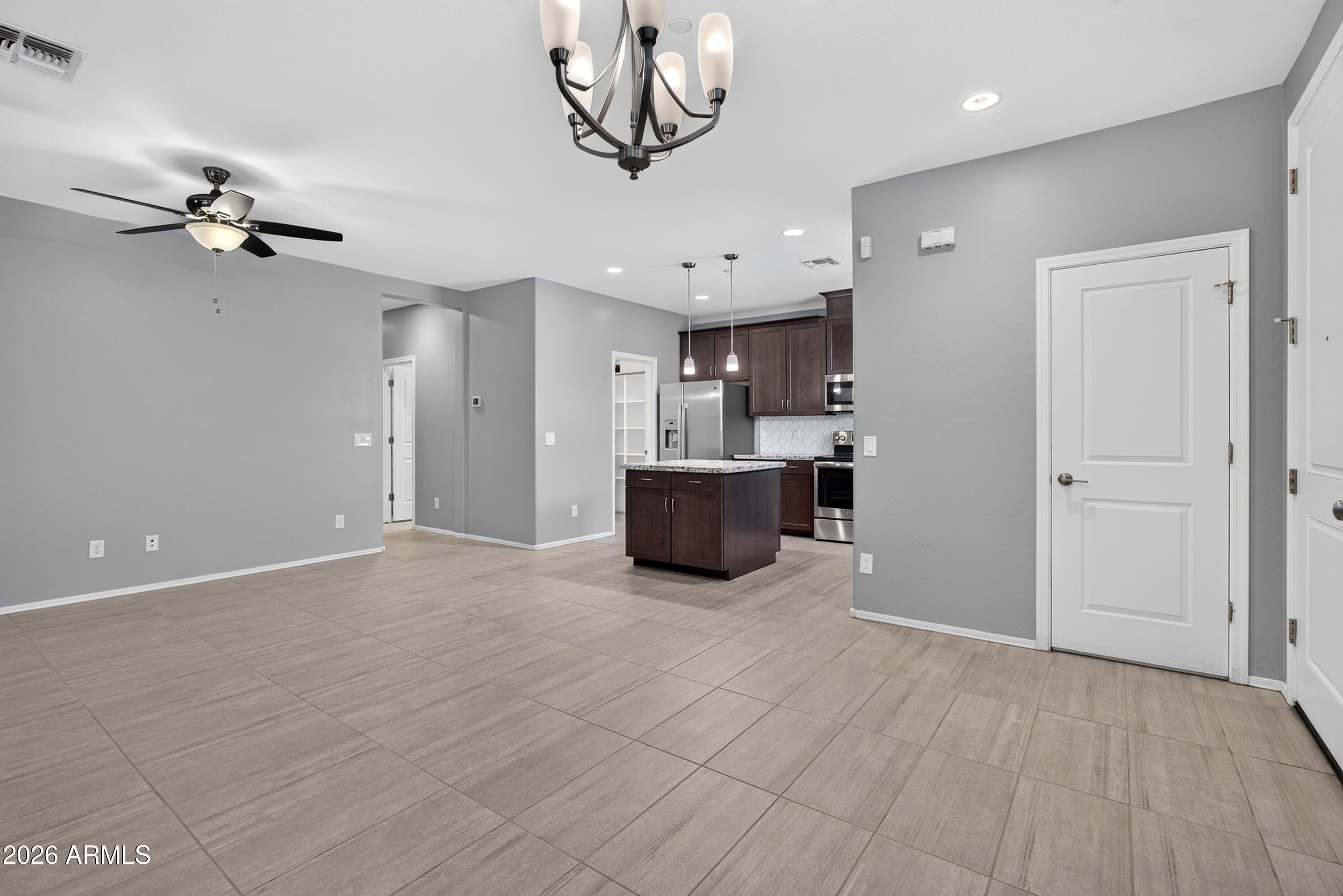 14870 W ENCANTO Boulevard 1115