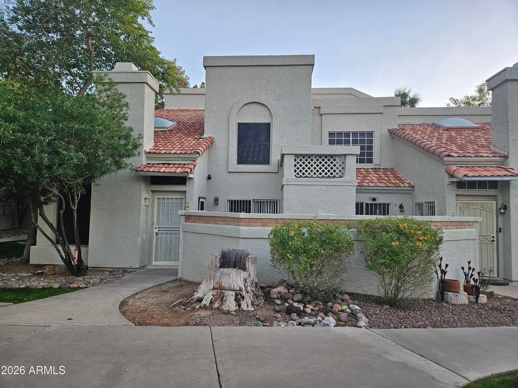 Photo of 1717 E Union Hills Drive #1048, Phoenix, AZ 85024 (MLS # 6974255)