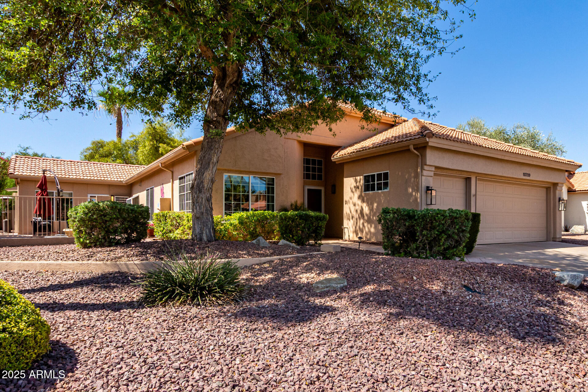 10709 E CHAMPAGNE Drive