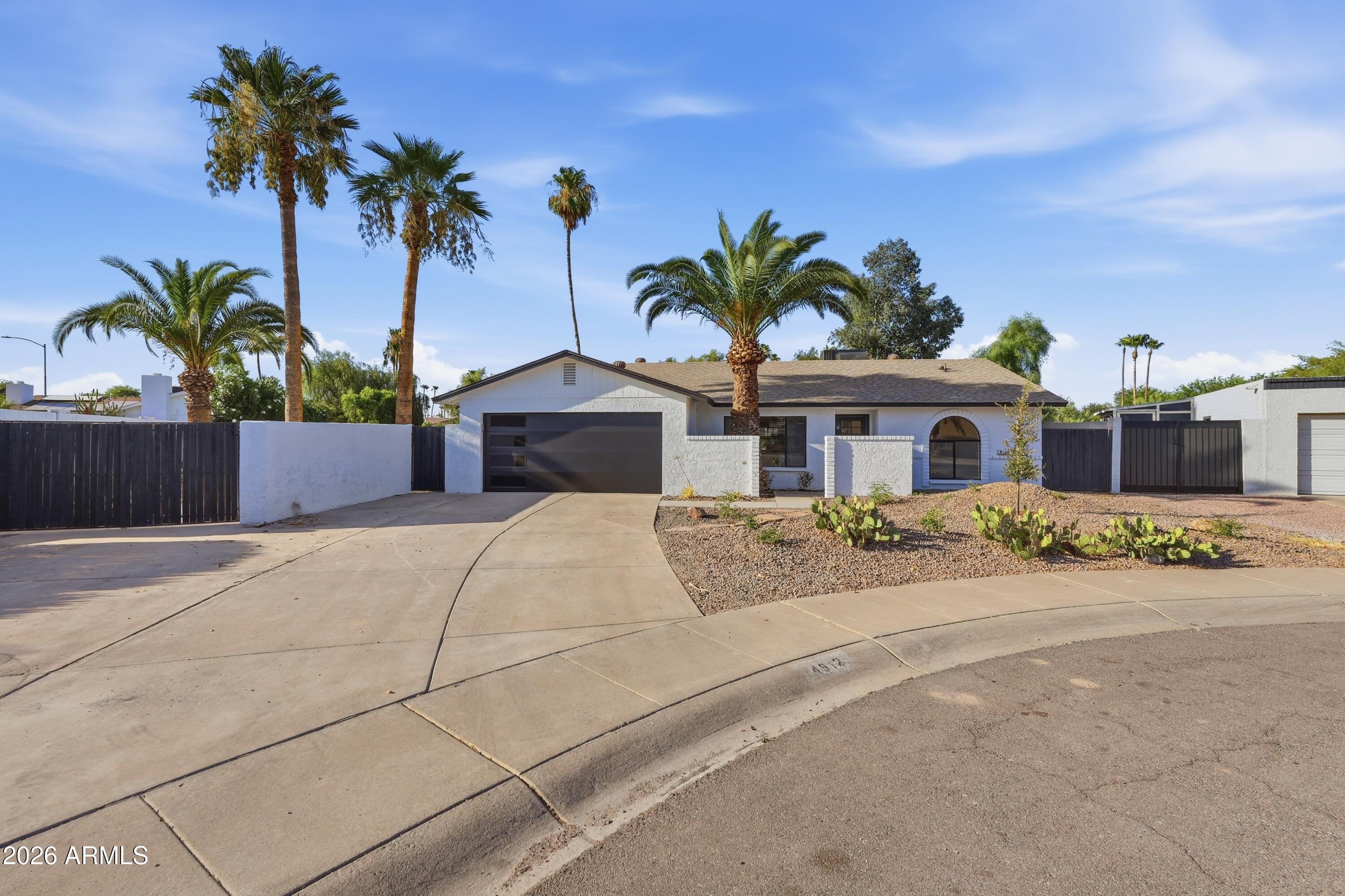 4912 E COLUMBINE Drive