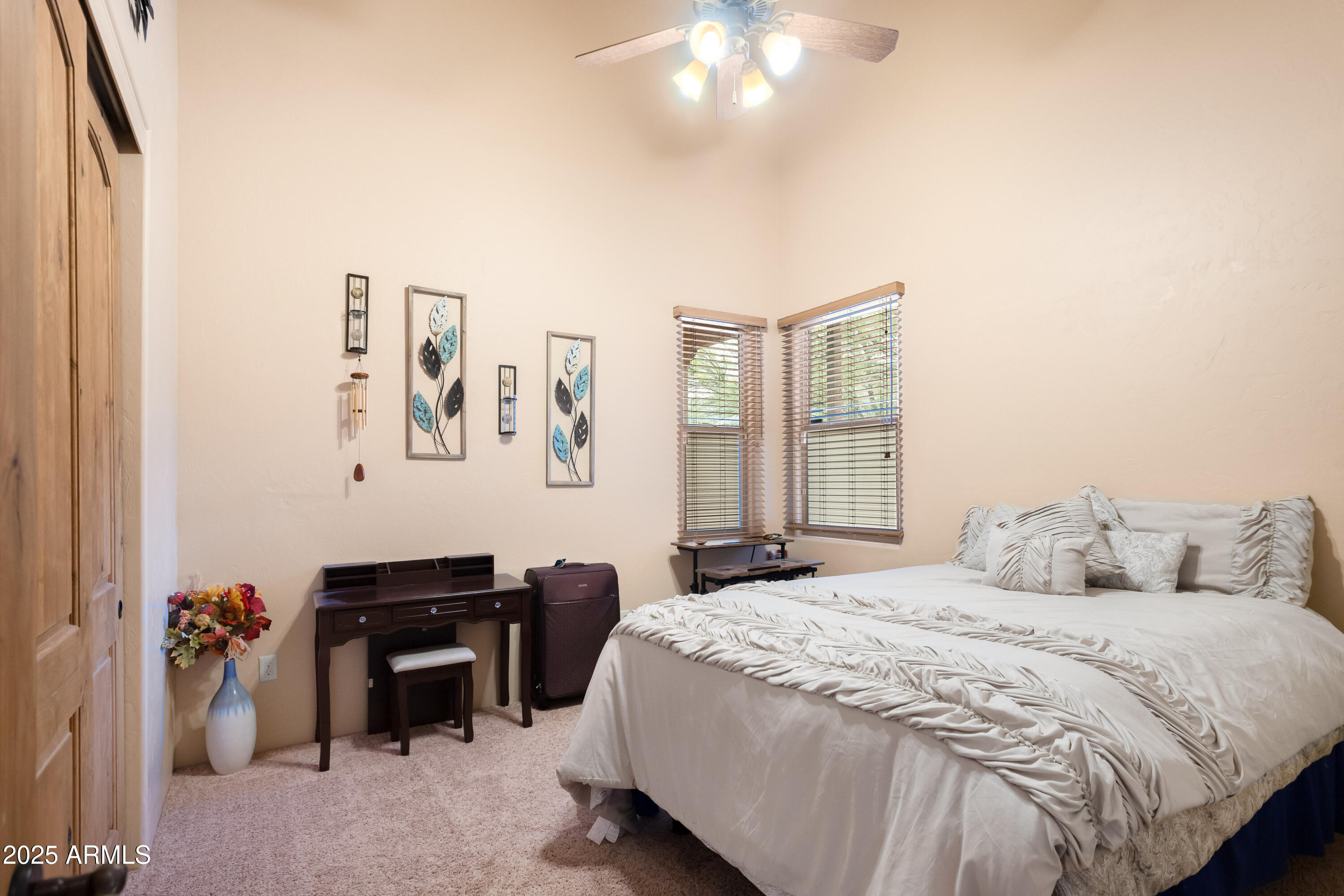 WILD HORSE 2 - Residential