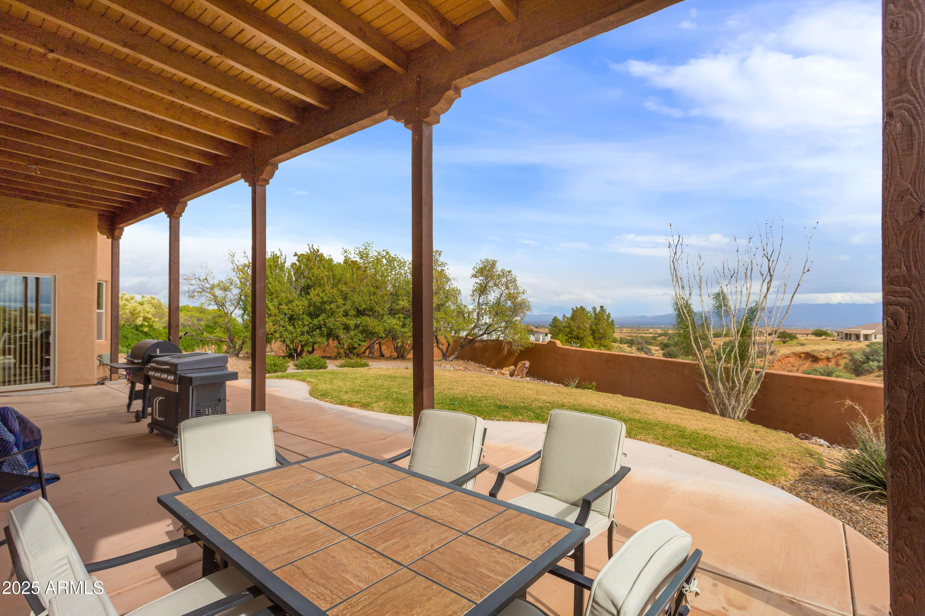 WILD HORSE 2 - Residential