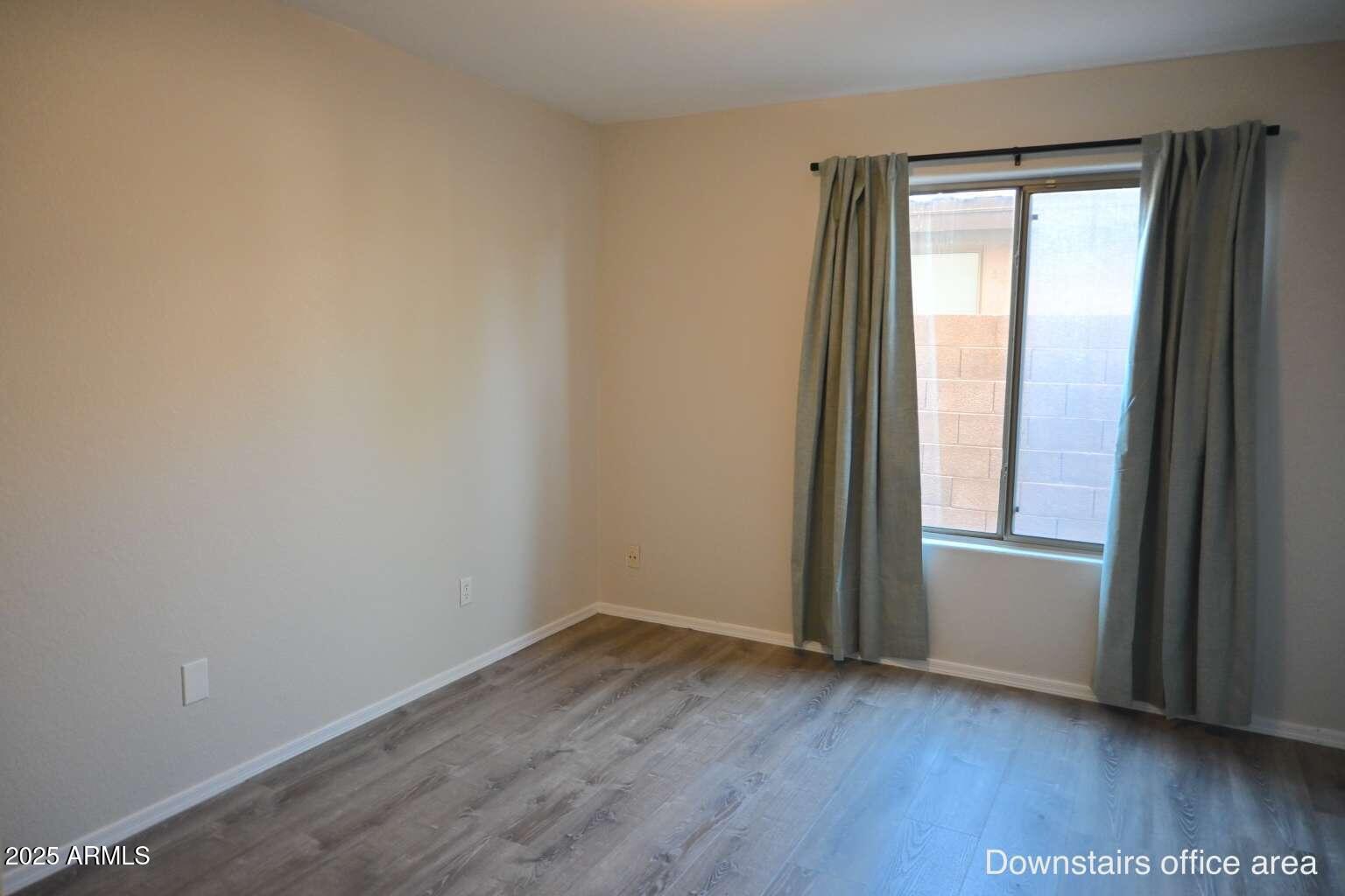 1644 E LAUREL Avenue