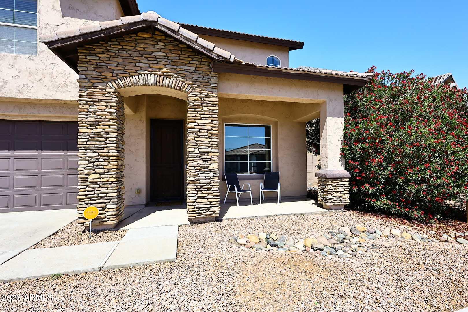 7132 W DARROW Street