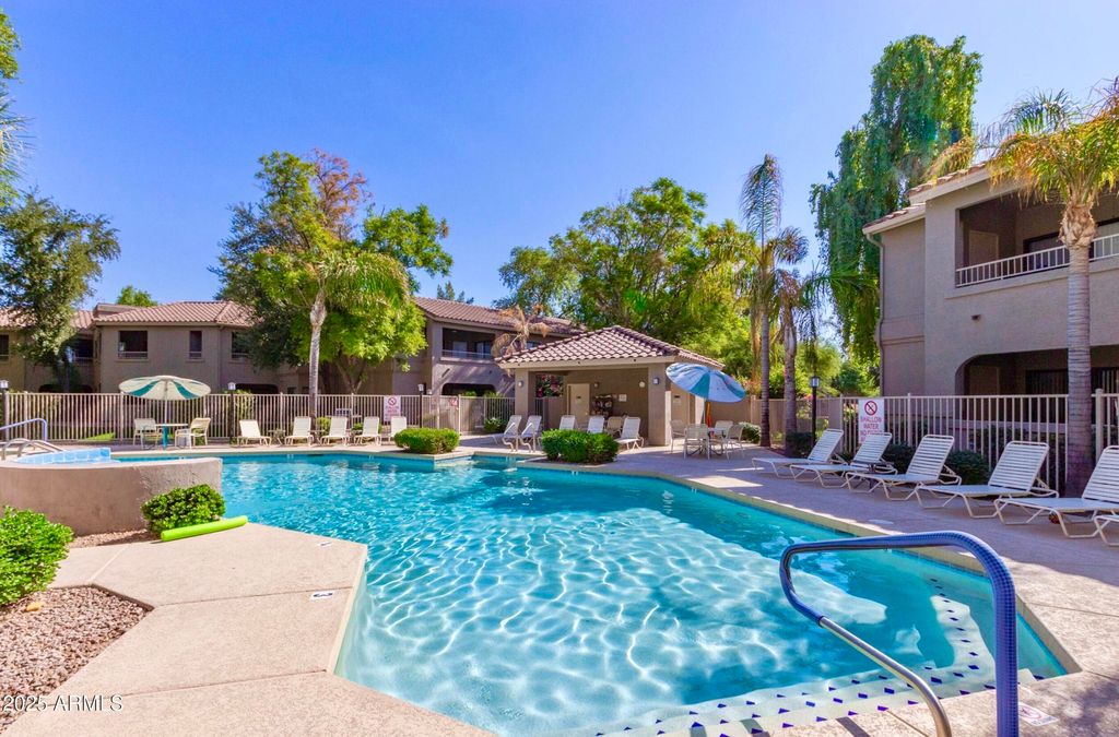 Photo of 15380 N 100th Street #2114, Scottsdale, AZ 85260 (MLS # 6963492)