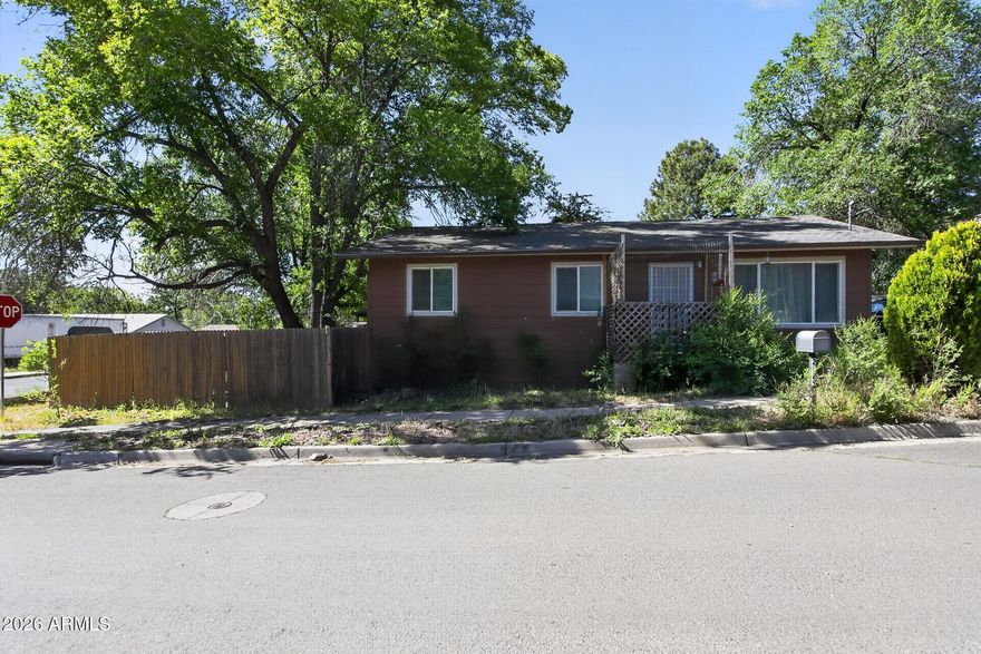 Charming home situated on a desirable corner lot, offering 3 bedrooms and 1.75 bathrooms. The inviting open floor plan creates a bright and spacious living area, perfect for everyday living and entertaining. Side-gate access for additional parking or storage.
