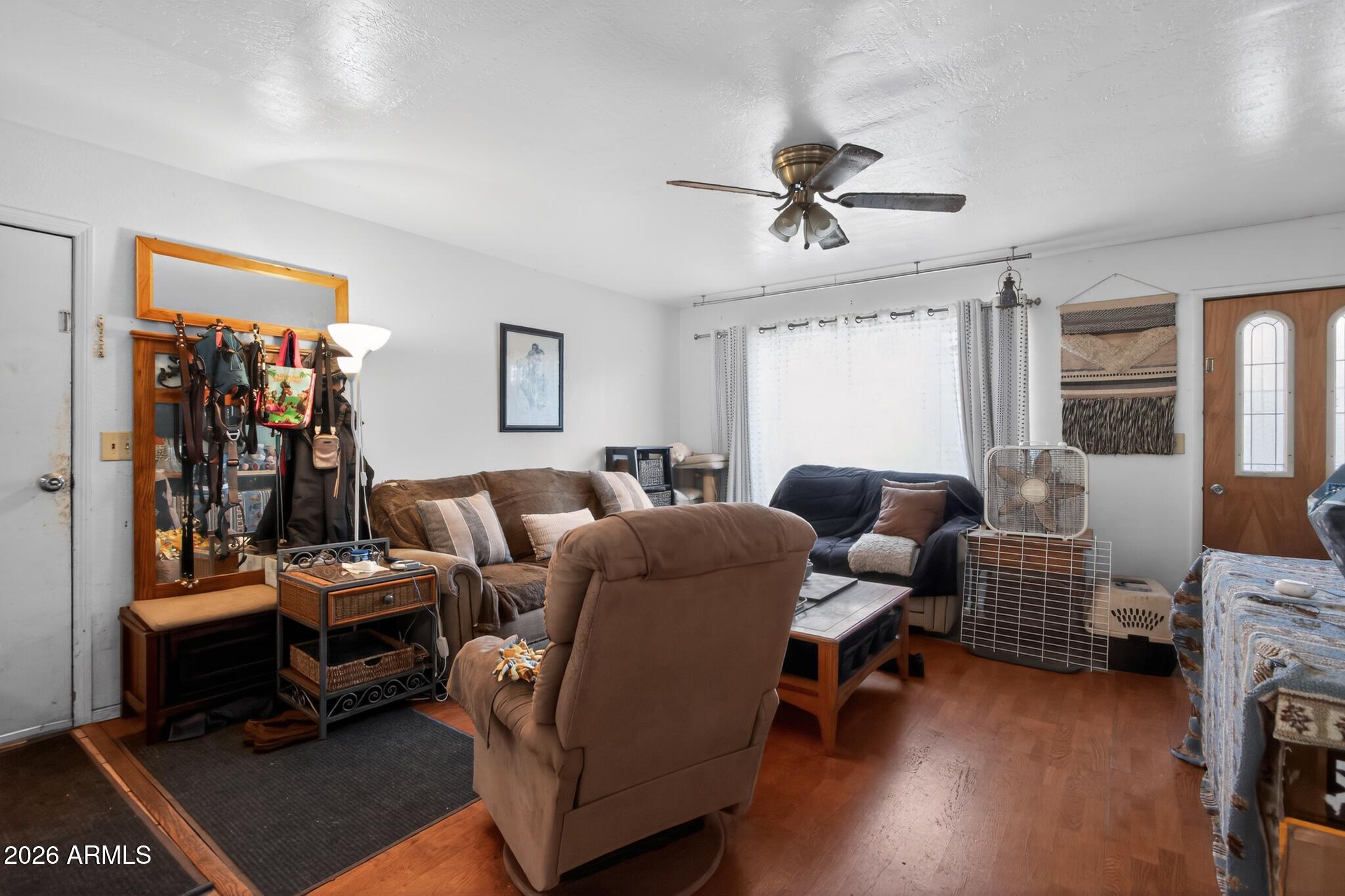 SUNNYSIDE FARMS - Residential