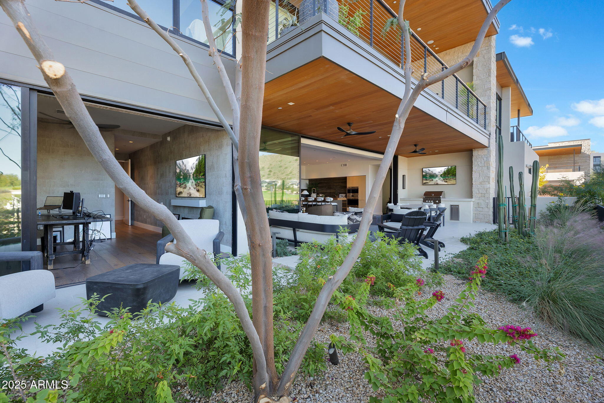 6321 E PHOENICIAN Boulevard 7