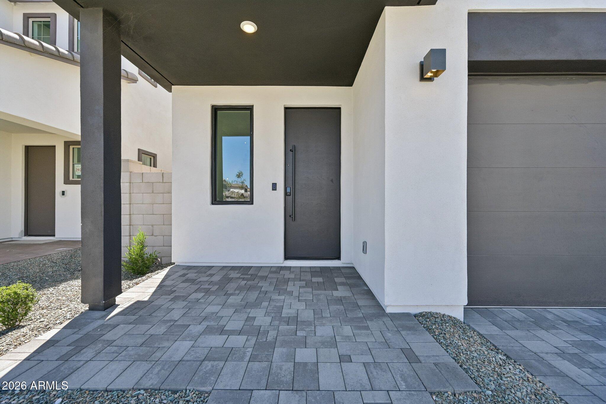 6250 S ARCHER --