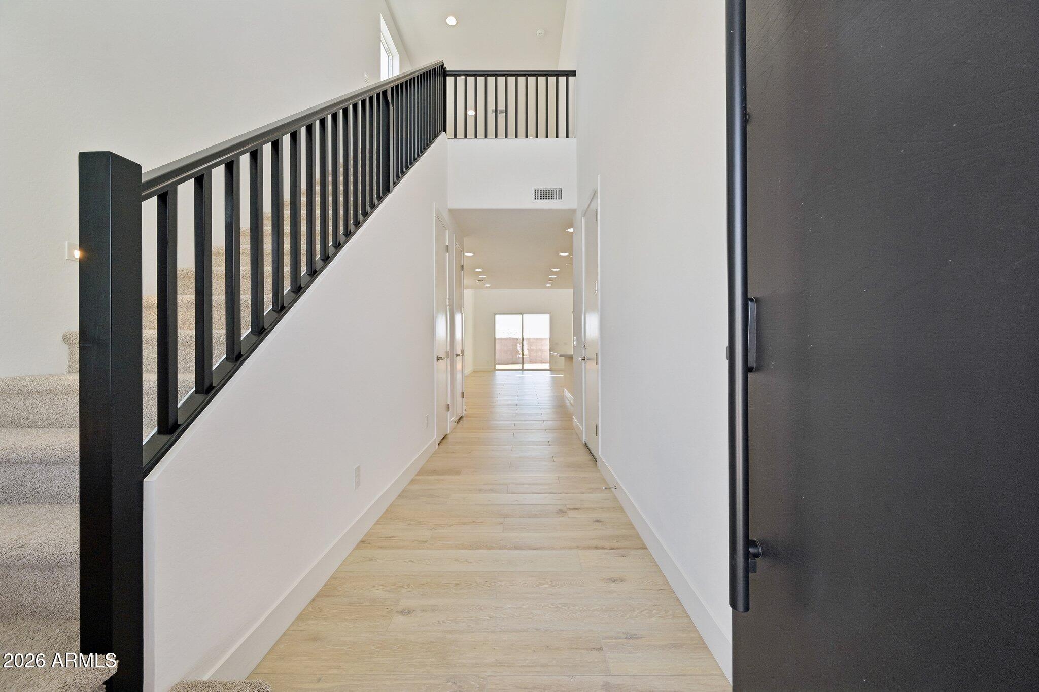 6250 S ARCHER --