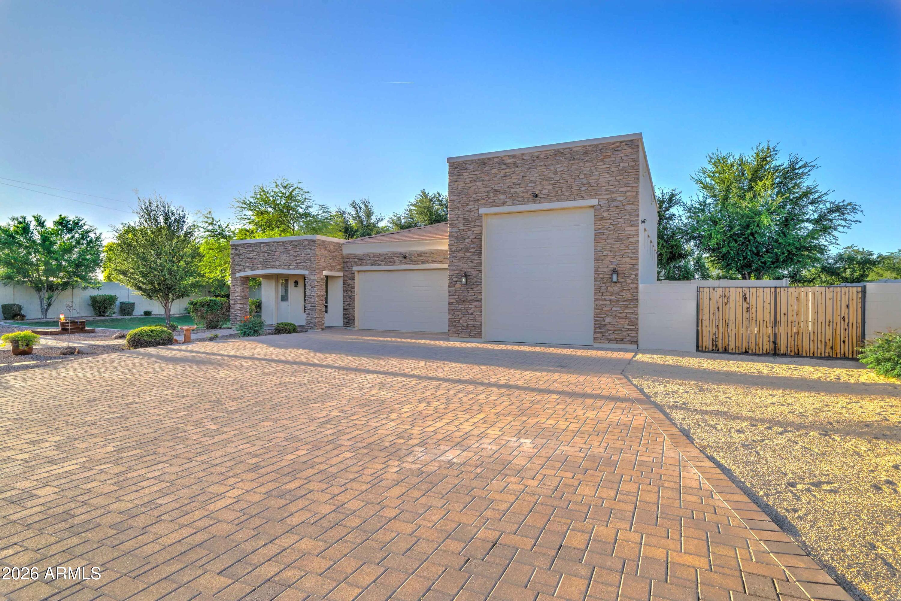 11228 E BELLFLOWER Court