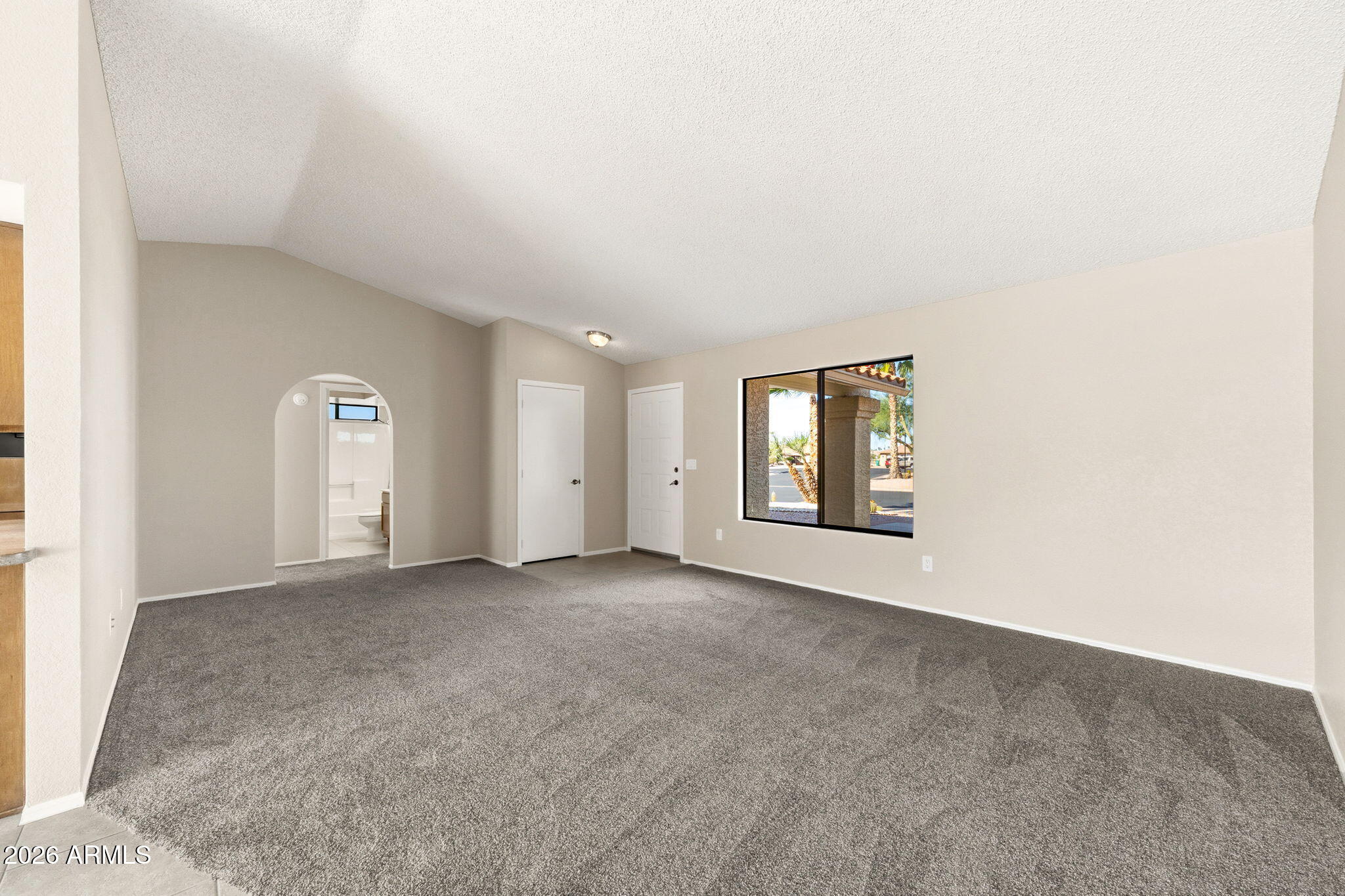 2671 LEISURE WORLD --