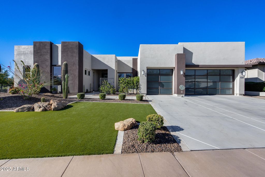 Photo of 30722 N 117th Drive, Peoria, AZ 85383 (MLS # 6962149)