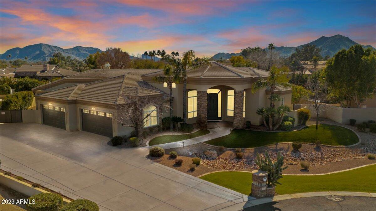PARADISE ESTATES - Residential