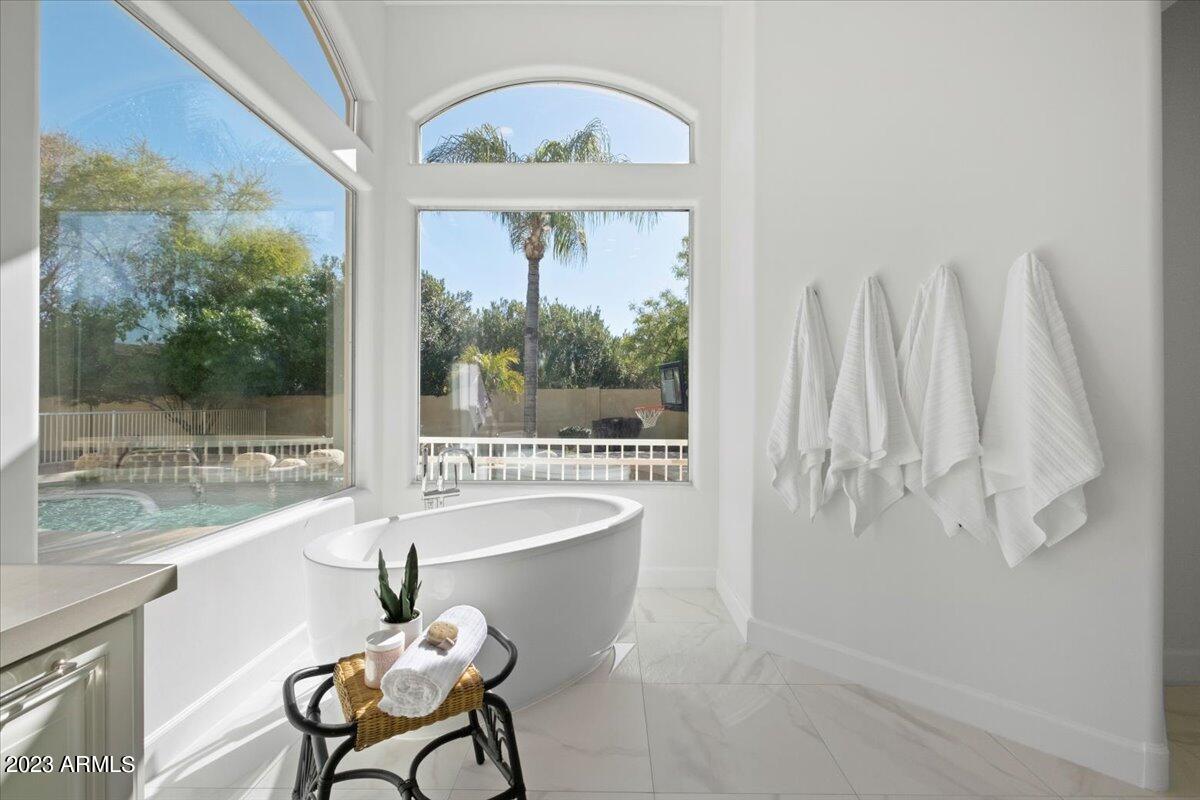 PARADISE ESTATES - Residential