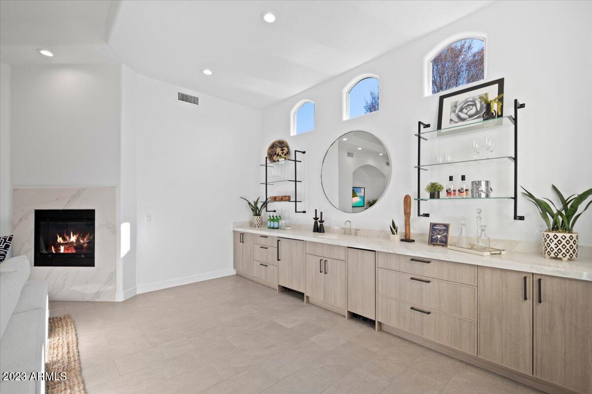 PARADISE ESTATES - Residential