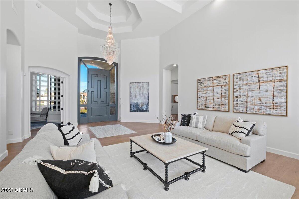 PARADISE ESTATES - Residential