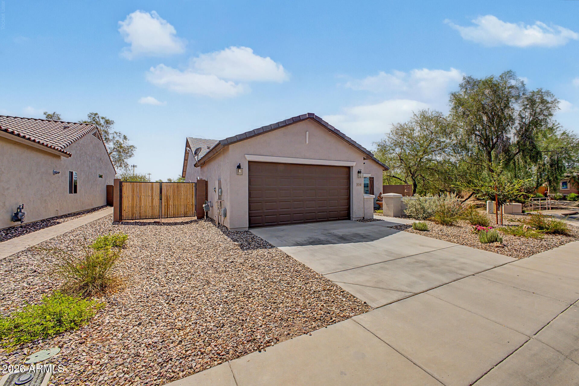 3218 N LAFAYETTE Drive