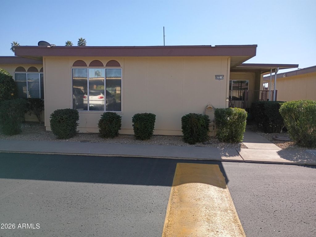 Photo of 13622 N 98th Avenue #D, Sun City, AZ 85351 (MLS # 6986588)