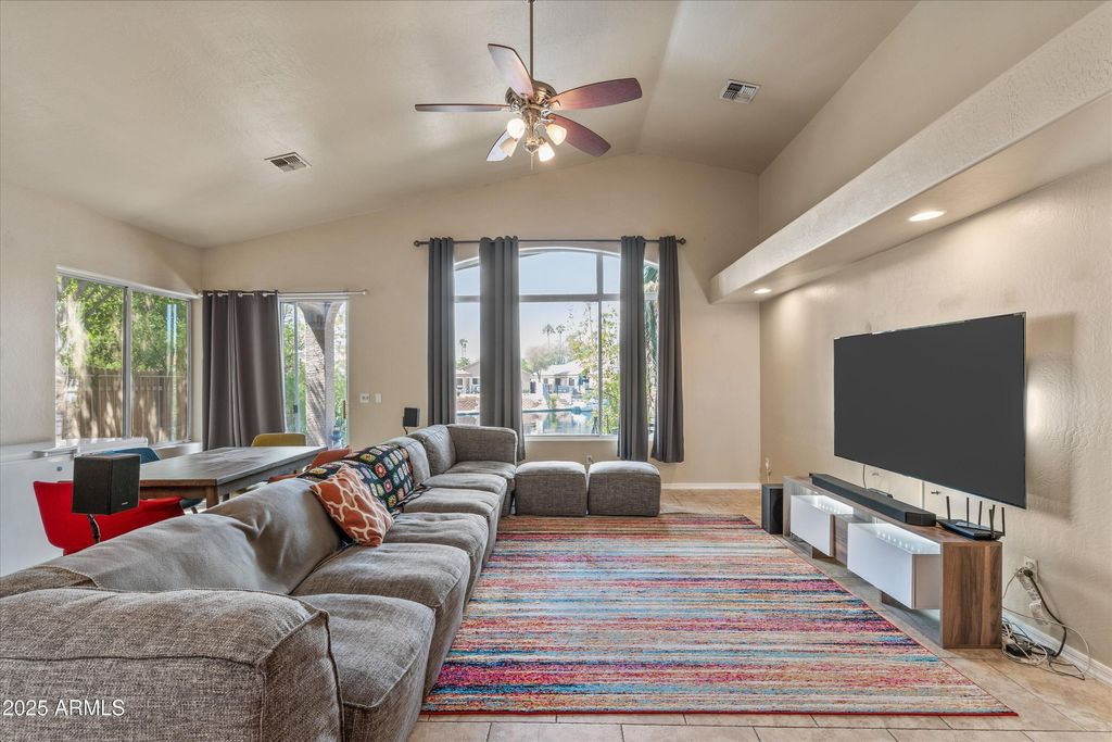 Photo of 354 S Bay Shore Boulevard, Gilbert, AZ 85233 (MLS # 6917655)