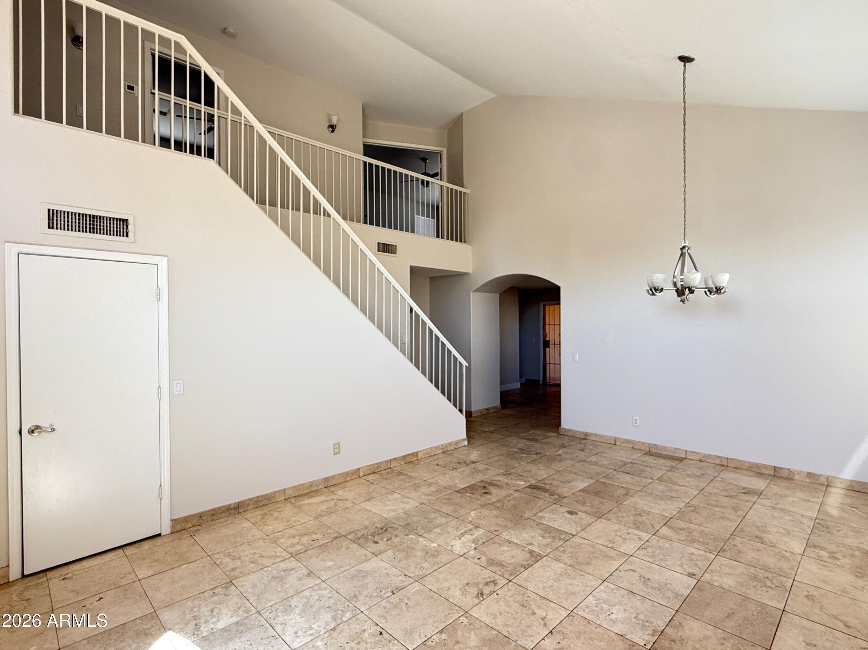 1274 W Sparrow Court