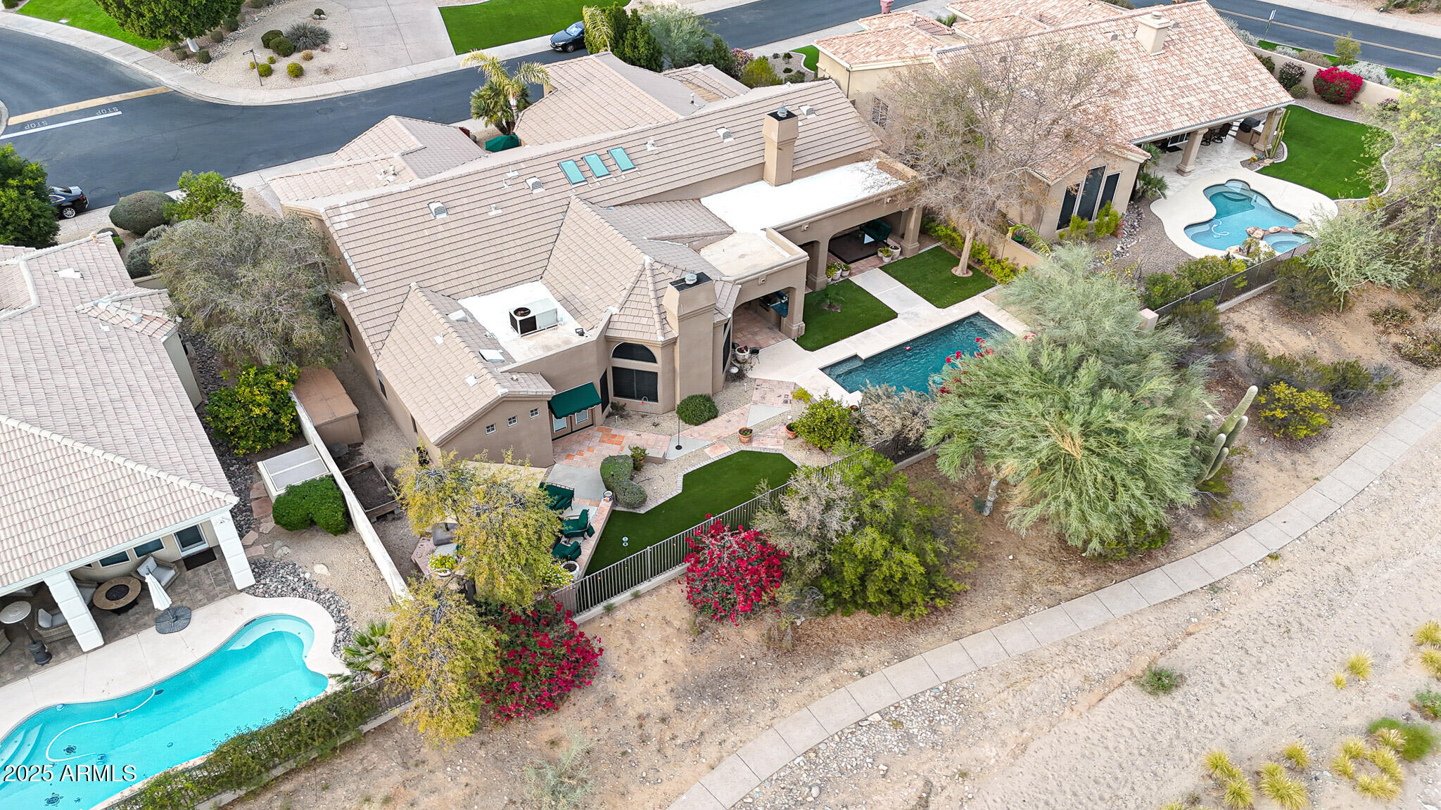 9353 N 113th Way