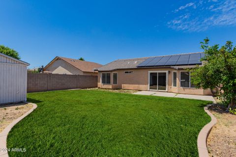 A home in San Tan Valley