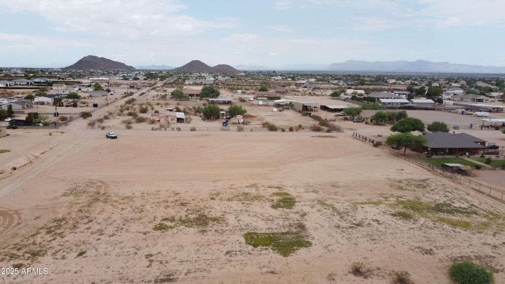 Photo of 585 W Adobe Dam Drive #-8, San Tan Valley, AZ 85143 (MLS # 6918337)