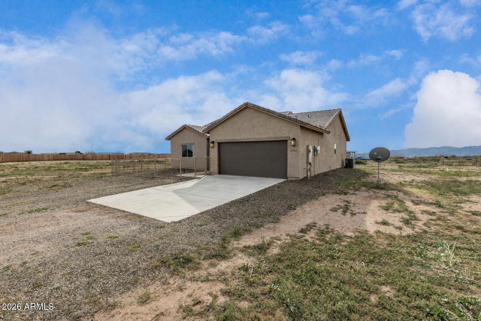 21315 W OCUPADO Drive