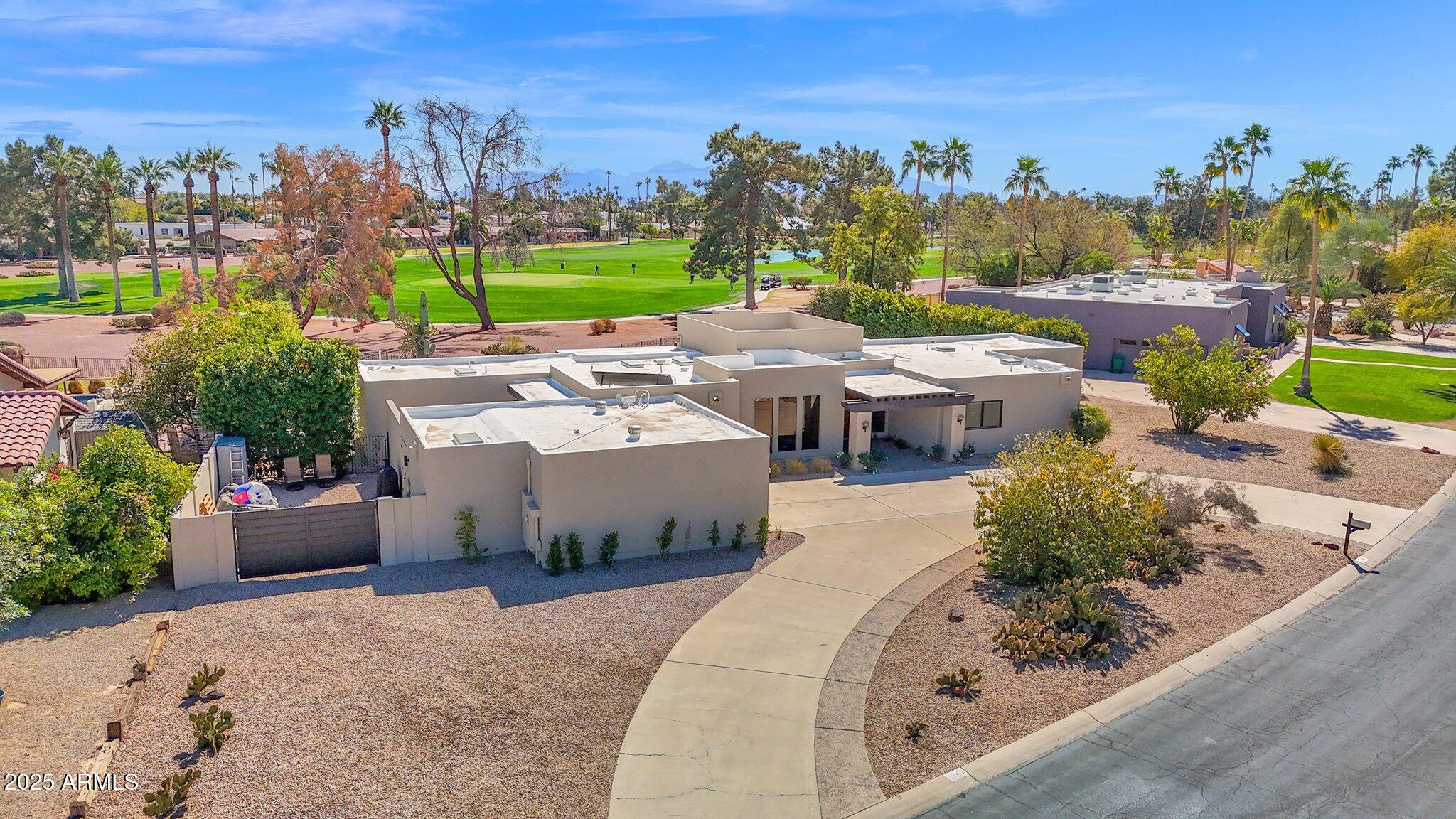 1141 N ORO Vista