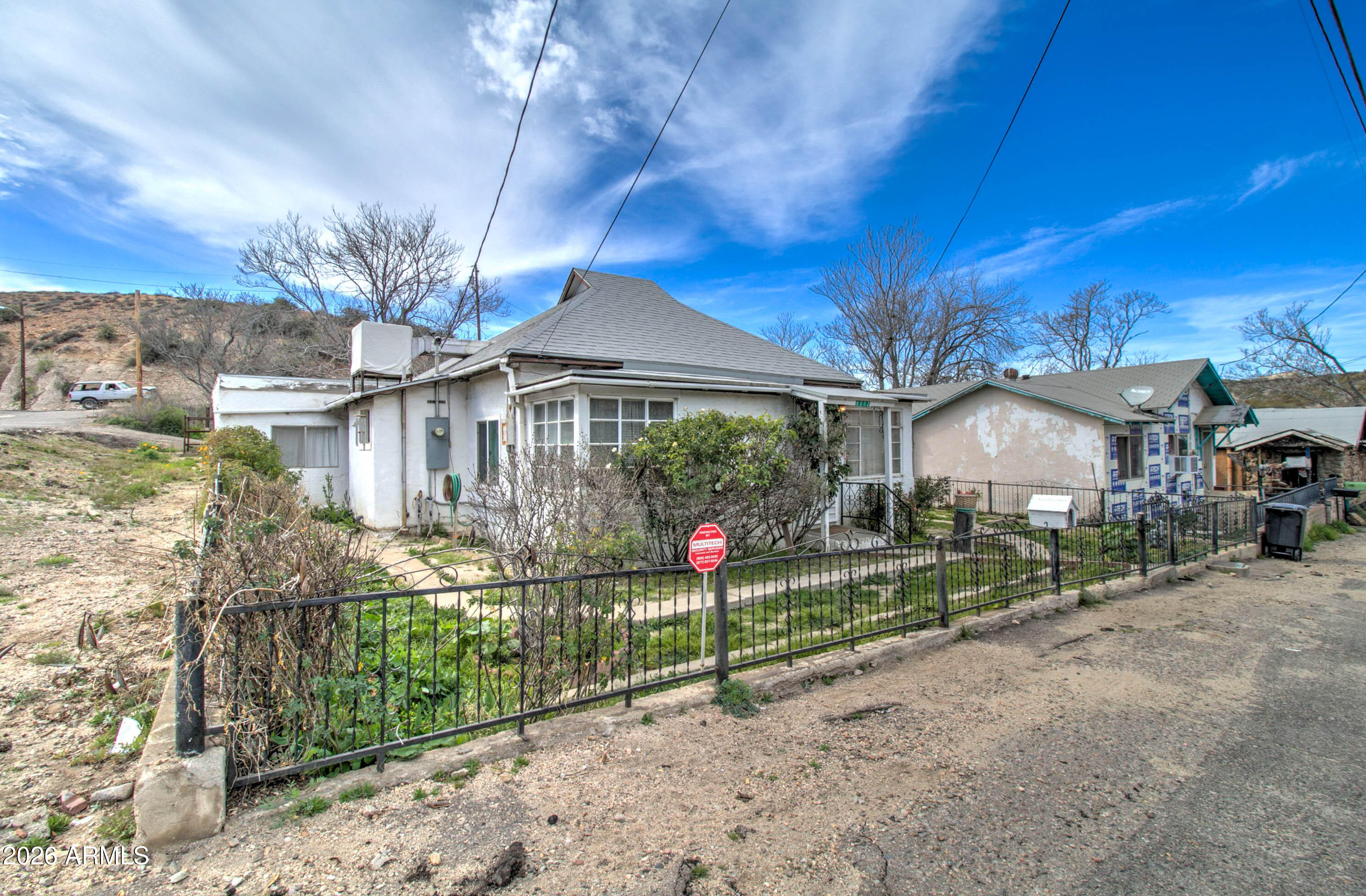 6002 S MARION Canyon