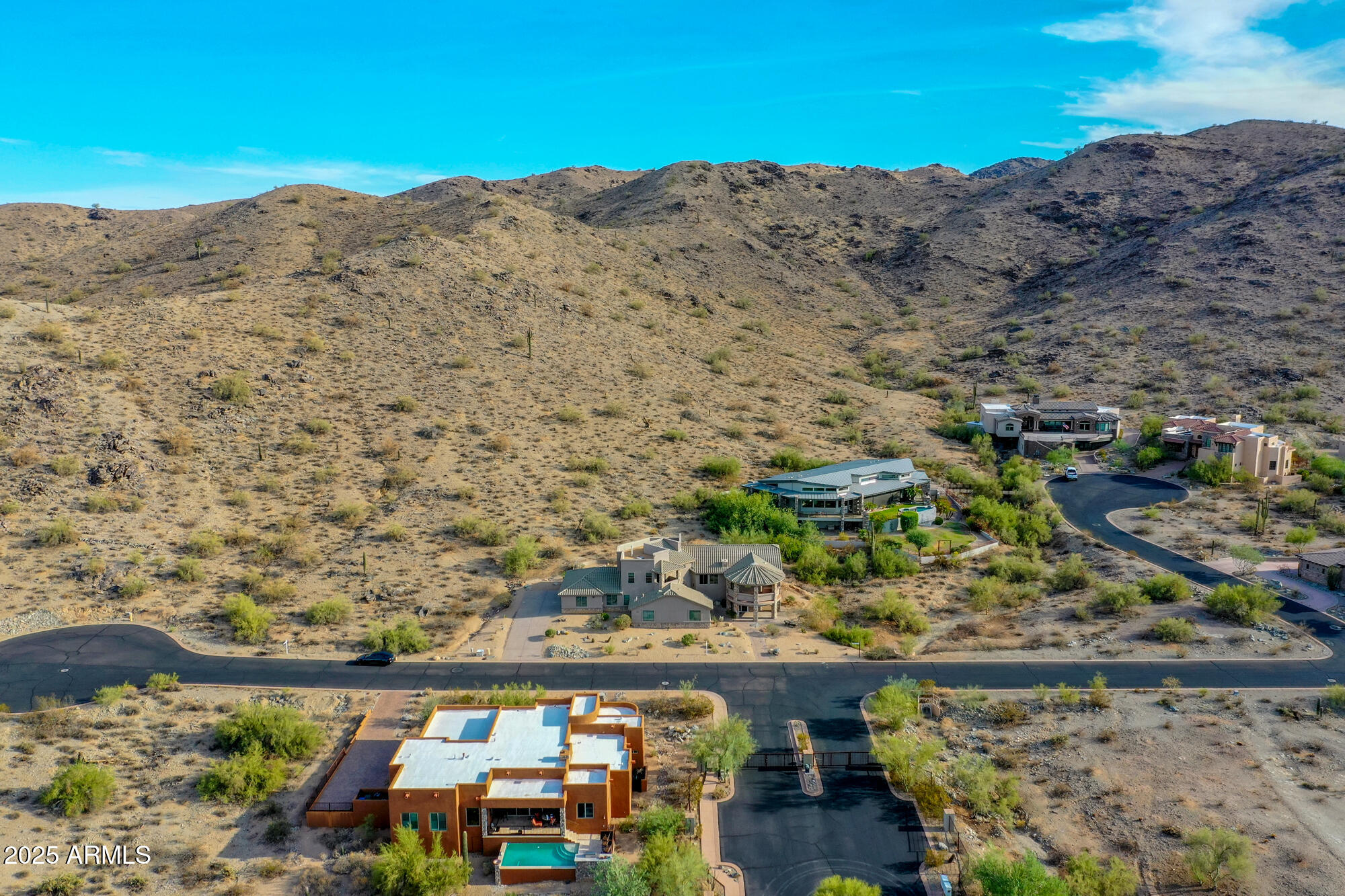 Phoenix, Arizona 85042, United States, 4 Bedrooms Bedrooms, ,4 BathroomsBathrooms,Residential,Active,136942