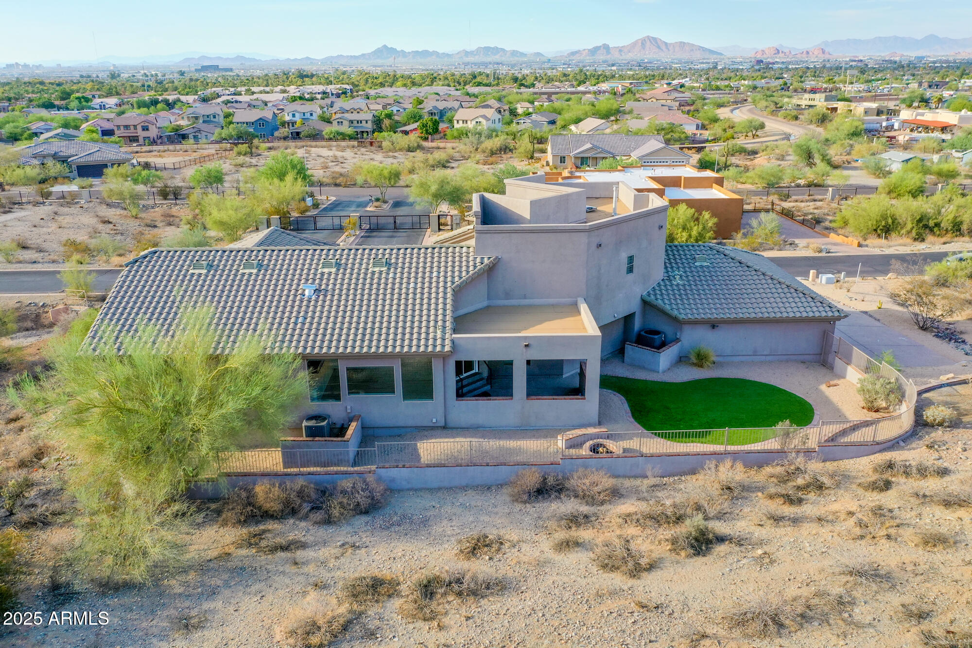 Phoenix, Arizona 85042, United States, 4 Bedrooms Bedrooms, ,4 BathroomsBathrooms,Residential,Active,136942