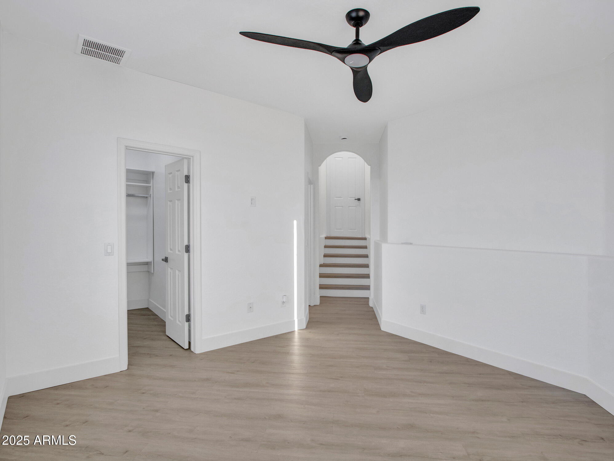 Phoenix, Arizona 85042, United States, 4 Bedrooms Bedrooms, ,4 BathroomsBathrooms,Residential,Active,136942